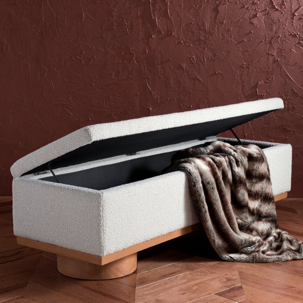 Safavieh VIANNA Boucle Bench - Modern Plush Seating with Warm Ash Wood Accents for Entryways and Living Spaces Cream / Natural SFV5049A