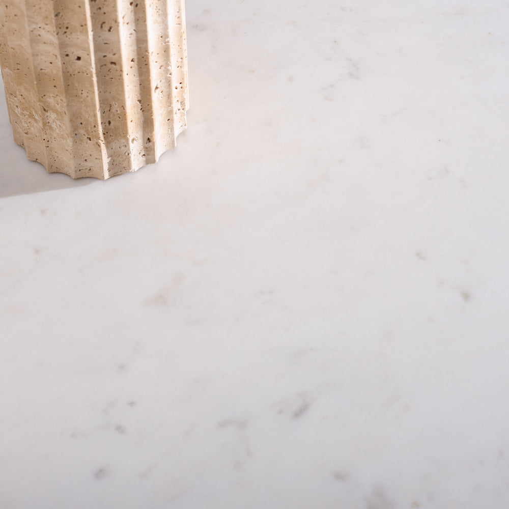 Safavieh Alanabella Marble & Wood Coffee Table - Elegant Rectangle Design In Blonde Oak & Pristine White Sand ,White Marble ,Wood Sfv5552a