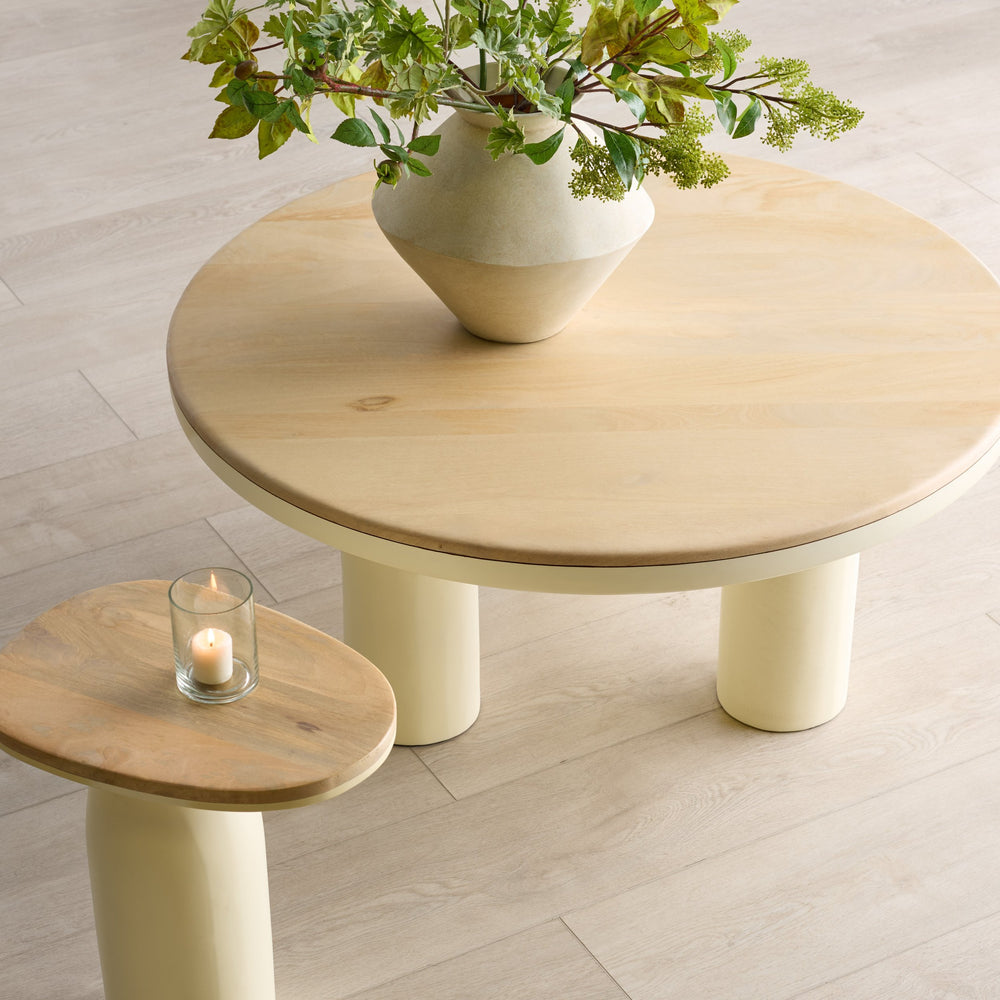 Safavieh Veronica Wood And Lacquer Accent Table - Chic Natural And White Design For Elegant Living Spaces Natural ,White Wood ,Laquer Sfv5787a