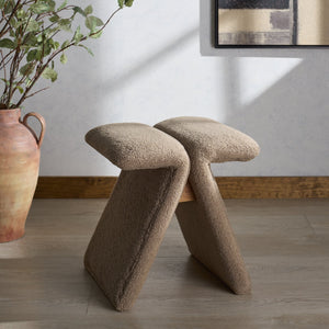 Safavieh Tessabella Teddy Fabric Ottoman – Stylish & Cozy Home Accent With Soft Cushion For Ultimate Comfort Dark Brown Wood ,Fabric ,Foam Sfv5799c