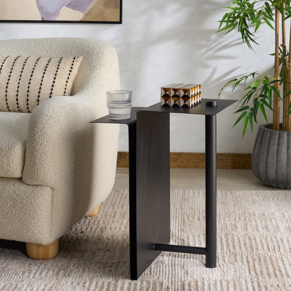 Safavieh Aldwyn Metal Accent Table - Elevate Your Living Space With Modern Elegance And Sturdy Design Black 100% Metal Sfv6803a