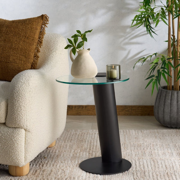 Safavieh RICHARDSON Glass-Top Metal Accent Table - Sleek Modern Design for Living Room and Bedroom Spaces Black / Clear SFV6804A