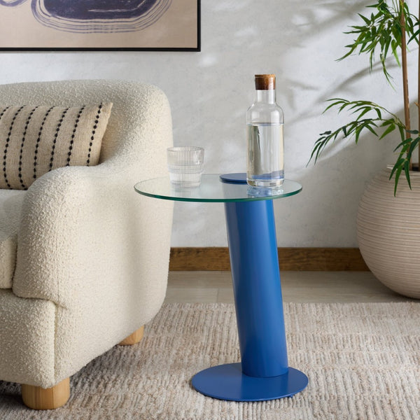 Safavieh RICHARDSON Glass-Top Metal Accent Table - Sleek Modern Design for Living Room and Bedroom Spaces Blue / Clear SFV6804C
