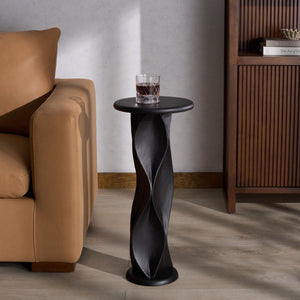 Safavieh Zaylyn Matte Metal Accent Table Slim Angular Design for Modern Living Spaces Black SFV6811A