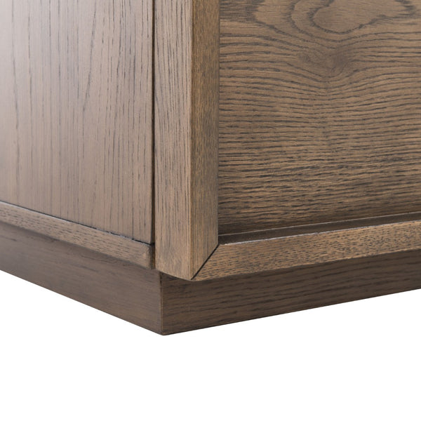 Safavieh ZEUS Two-Drawer Nightstand – Elegant Craftsmanship with Rustic Veneer for Modern Bedroom Style Medium Oak SFV7205A