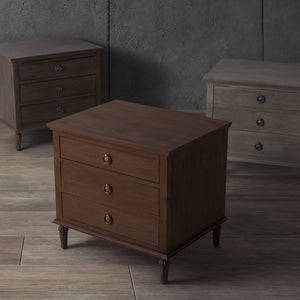 Safavieh LISABET 3-Drawer Wood Nightstand - Timeless Design with Spacious Storage for Modern Bedrooms Light Brown SFV7705B