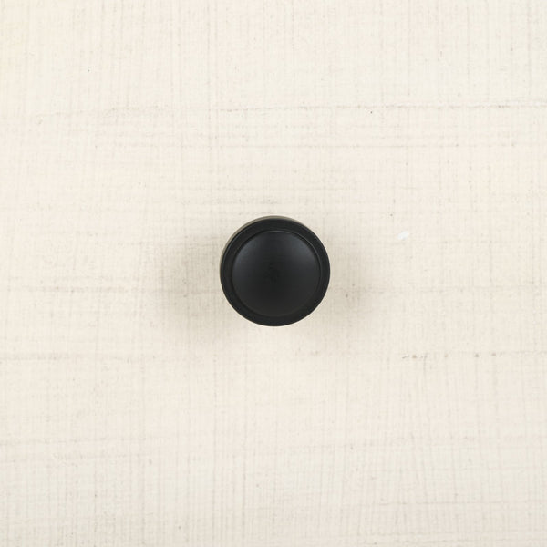 Safavieh Jaqualina Elegant 1 Drawer Wood Nightstand In Classic White - Timeless Bedroom Storage Solution White Wood Sfv7712a