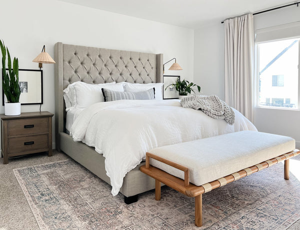 Safavieh Constantine Teak Bench - Coastal Elegance With White Linen Cushion & Woven Leather Top For Modern Spaces Natural ,White 2% Metal,50% Wood,18% Fabric,30% Foam Sfv9026a