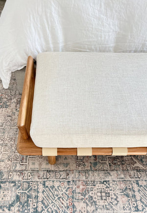 Safavieh Constantine Teak Bench - Coastal Elegance With White Linen Cushion & Woven Leather Top For Modern Spaces Natural ,White 2% Metal,50% Wood,18% Fabric,30% Foam Sfv9026a