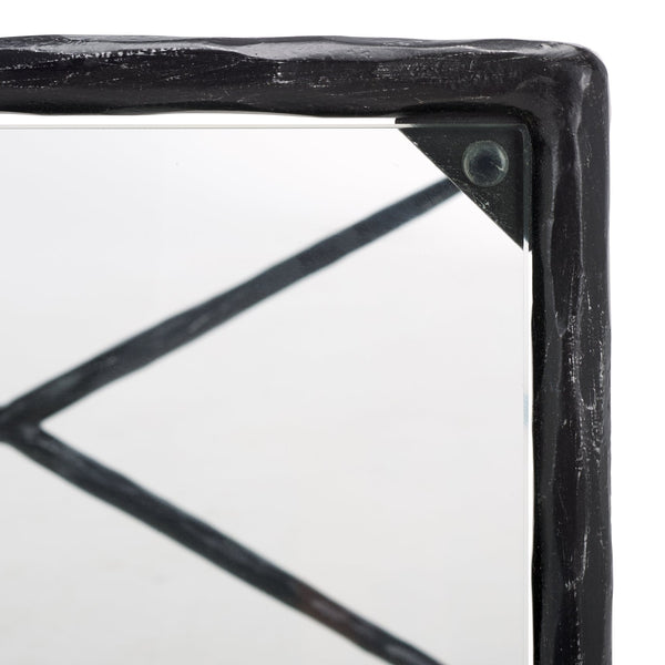 Safavieh Isabellina Metal And Glass Console Table – Elegant, Durable Design To Elevate Your Home Décor Style Black ,Clear Metal ,Glass Sfv9543b