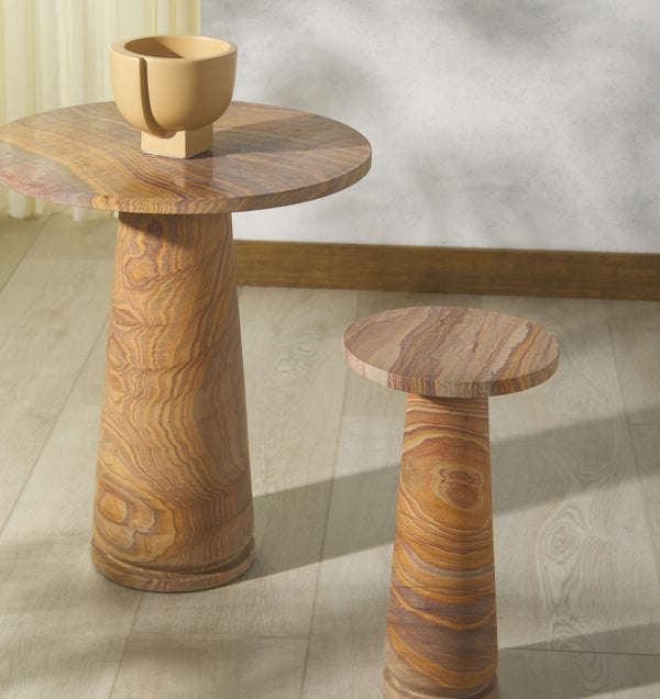 Safavieh VALENTIA Round Marble Accent Table - Sculptural Elegance for Modern Interiors and Small Spaces Brown SFV9704G