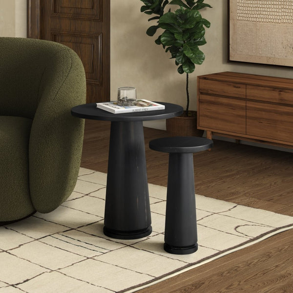 Safavieh VALENTIA Round Marble Accent Table - Sculptural Elegance for Modern Interiors and Small Spaces Black SFV9704D