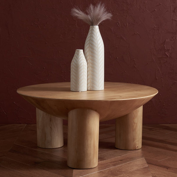 Safavieh CALHOUN Round Mango Wood Coffee Table - Sculptural Design with Asymmetrical Charm for Modern Interiors Natural SFV9705A