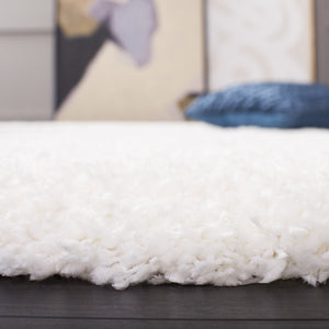 Safavieh Sg151 California Shag Light Grey Runner Rug – Plush, Durable, And Elegant Home Decor Accent Piece Light Grey ,Grey Polypropylene Pile Sg151-7980-27