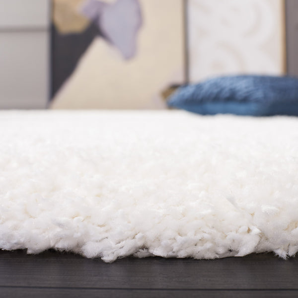 Safavieh Sg151 California Shag Light Grey Runner Rug – Plush, Durable, And Elegant Home Decor Accent Piece Light Grey ,Grey Polypropylene Pile Sg151-7980-27