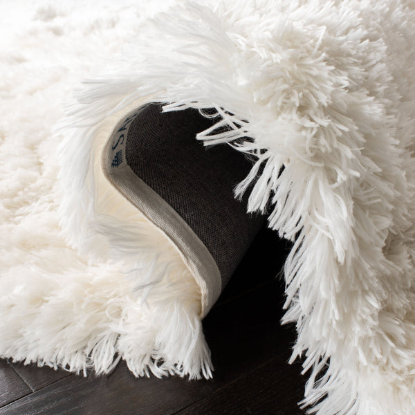 Safavieh Sg270a Luxurious Hand-tufted Area Rug - Plush 3-inch Pile Height For Ultimate Comfort And Style Ivory Polyester Sg270a-1115