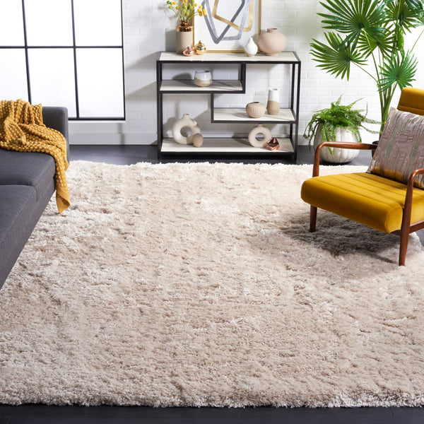 Safavieh Sg270a Luxurious Hand-tufted Area Rug - Plush 3-inch Pile Height For Ultimate Comfort And Style Light Beige Polyester Sg270v-10