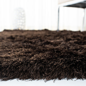 Safavieh Sg511 Luxurious Hand-tufted Polyester Rug - Plush Comfort And Modern Elegance For Your Home Decor Chocolate Polyester Sg511-2727-2