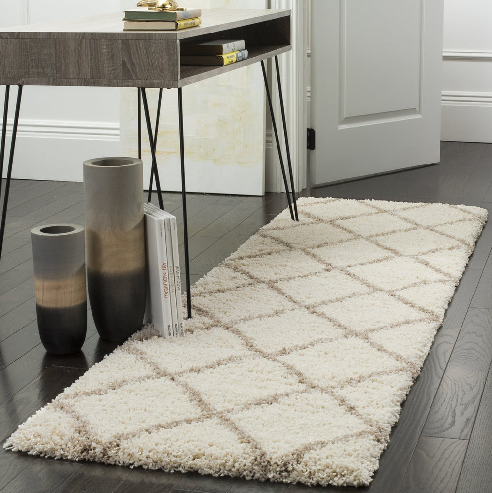 Safavieh Hudson Ivory Beige Shag Rug — Plush Flokati Texture, Power-Loomed Durability, Cozy Minimalist Accent 4'-0" x 4'-0" SGH281D-4SQ