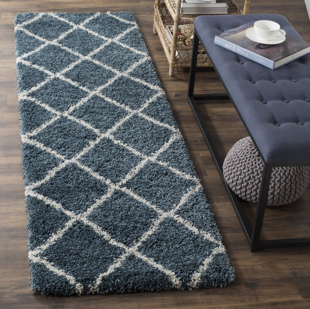 Safavieh Hudson Plush Shag Flokati Round Rug In Slate Blue And Ivory — Soft High-Pile Polypropylene, Turkish Crafted 4'-0" x 4'-0" SGH281L-4R