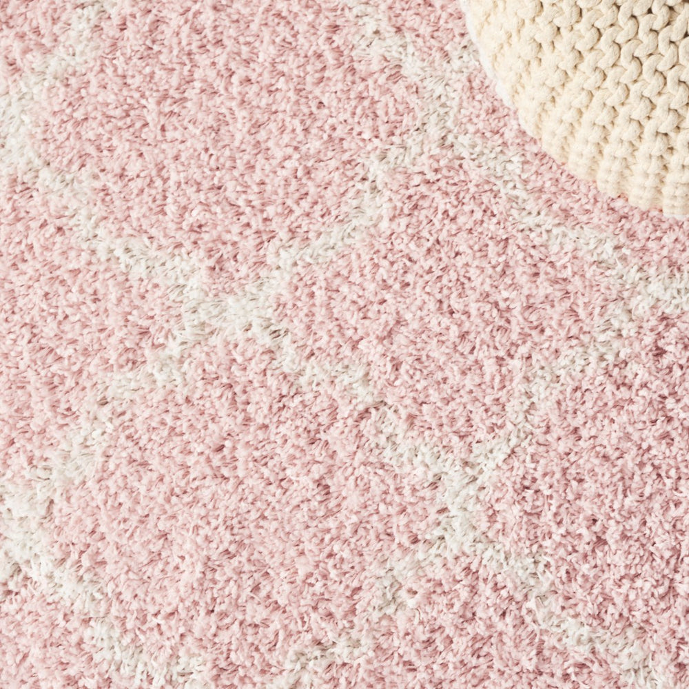 Safavieh Hudson Shag Area Rug - Luxurious Softness With Geometric Elegance For Modern Home Decor Upgrade Pink ,Ivory Polypropylene Sgh282m-4