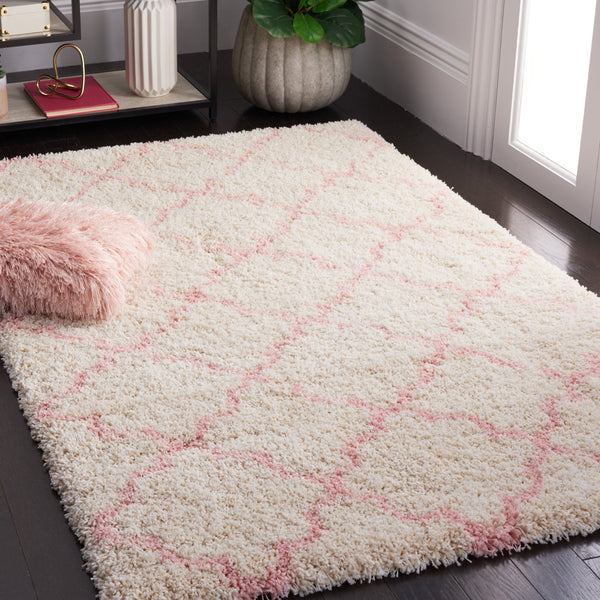 Safavieh Hudson Shag Area Rug - Luxurious Softness With Geometric Elegance For Modern Home Decor Upgrade Ivory ,Pink Polypropylene Sgh282p-4