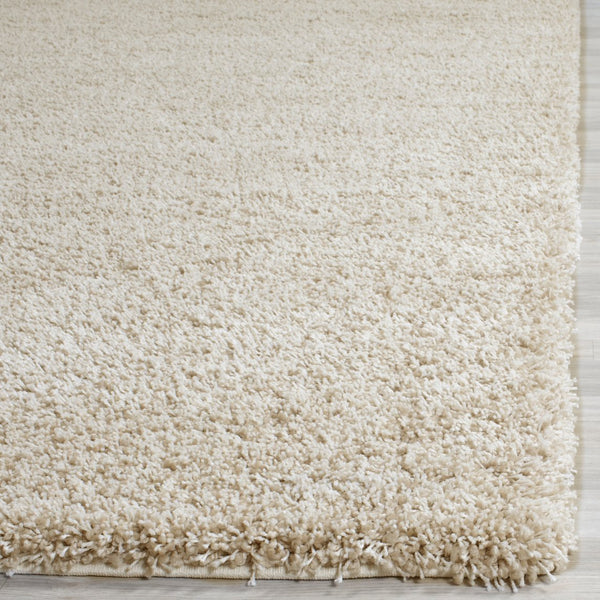 Safavieh Sgn725 Luxurious Plush Area Rug - Timeless Elegance With Soft Comfort & Durable Craftsmanship For Home Beige Polypropylene Pile Sgn725-1313-25