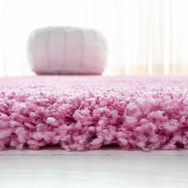 Safavieh Sgn725 Luxurious Plush Area Rug - Timeless Elegance With Soft Comfort & Durable Craftsmanship For Home Beige Polypropylene Pile Sgn725-1313-25