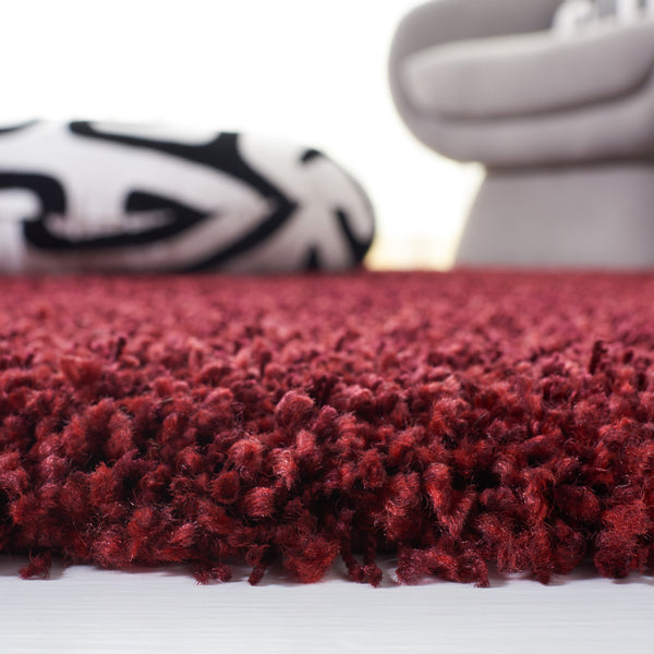 Safavieh Sgn725 Luxurious Plush Area Rug - Timeless Elegance With Soft Comfort & Durable Craftsmanship For Home Beige Polypropylene Pile Sgn725-1313-25