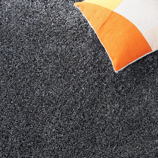 Safavieh Sgn725 Luxurious Plush Area Rug - Timeless Elegance With Soft Comfort & Durable Craftsmanship For Home Beige Polypropylene Pile Sgn725-1313-25