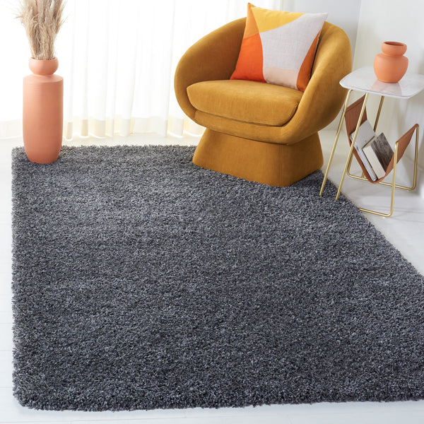 Safavieh Sgn725 Plush Round Shag Rug – Luxurious Flokati-Style Pile, Cozy Neutral Tones For Living Spaces 4'-0" x 4'-0" DARK GREY SGN725-8484-4R