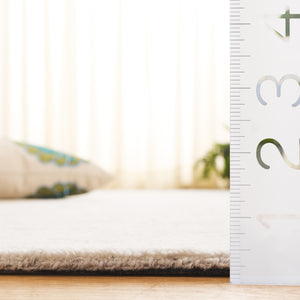 Safavieh Southampton Contemporary Area Rug – Luxurious Hand-tufted Design For Modern Elegance & Comfort Ivory 55% Wool,45% Polyester Sha301a-4