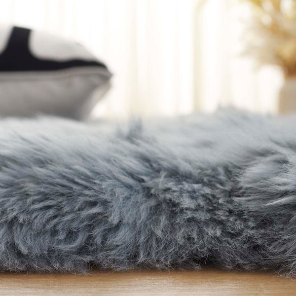 Safavieh Sheep Sheepskin Area Rug - Luxurious Texture In Elegant Steel Blue For Timeless Home Decor Style Steel Blue Sheep Skin Shs121b-5
