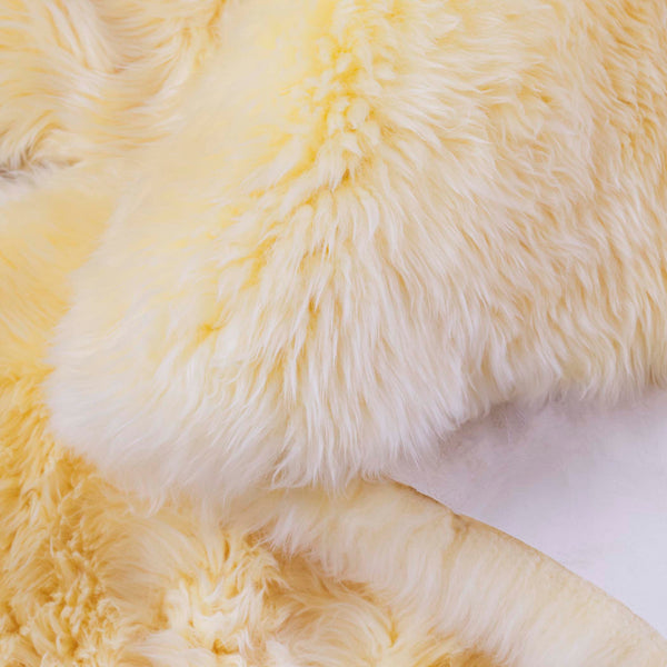 Safavieh Sheep Sheepskin Area Rug - Luxurious Texture In Elegant Steel Blue For Timeless Home Decor Style Champagne Sheep Skin Shs121h-5