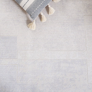 Safavieh Signature Ultra-modern Area Rug In Light Grey With Geometric Pattern - Perfect For Contemporary Spaces Light Grey ,Grey 70% Polyester,30% Acrylic Sig730f-9