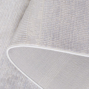 Safavieh Signature Ultra-modern Area Rug In Light Grey With Geometric Pattern - Perfect For Contemporary Spaces Light Grey ,Grey 70% Polyester,30% Acrylic Sig730f-9