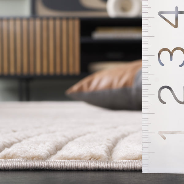 Safavieh Selena Area Rug - Luxurious Modern Design With Classic Charm, Durable Turkish Craftsmanship For Home Decor Beige Polypropylene Sle664b-5