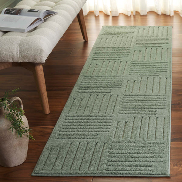 Safavieh Selena Green Runner Rug For Hallways And Entryways — Low-Profile 3/8" Pile, Durable Polypropylene Sisal Backing 2'-2" x 6'-0" SLE678Y-26