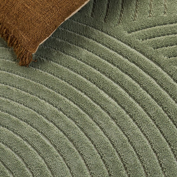 Safavieh Selena Solid Neutral Polypropylene Area Rug for Large Living Rooms Low Pile Floor Anchor Green 6'-0" x 9'-0" SLE680Y-6