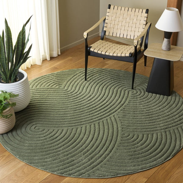 Safavieh Selena Solid Neutral Polypropylene Area Rug for Large Living Rooms Low Pile Floor Anchor Green 6'-7" x 6'-7" Round SLE680Y-7R