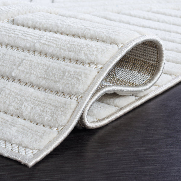 Safavieh Selena Round Ivory Area Rug - Power-Loomed Turkey, Low-Profile Durable Polypropylene With Sisal Accents 6'-7" x 6'-7" SLE684A-7R