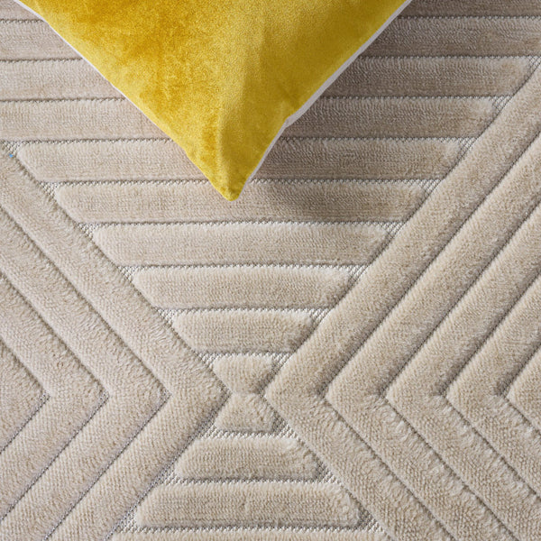 Safavieh Selena Modern Beige Runner Rug — Low-Profile 3/8" Pile, Power-Loomed Durability, Slip-Resistant Finish 2'-2" x 8'-0" SLE684B-28