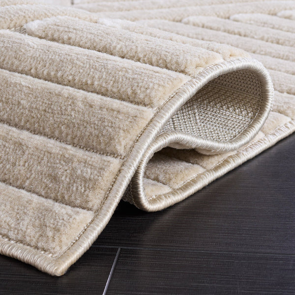 Safavieh Selena Compact Beige Area Rug For Entryway Or Bedside — Low-Profile, Durable Power-Loomed Turkish Quality 3'-0" x 5'-0" SLE684B-3