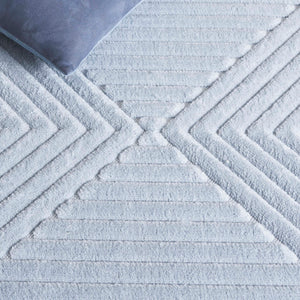 Safavieh Selena Modern Power-loomed Area Rug - Luxurious Turkish Design With Geometric Elegance For Any Room Blue Polypropylene Sle684m-9