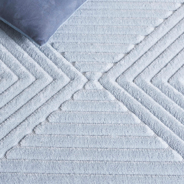 Safavieh Selena Modern Power-loomed Area Rug - Luxurious Turkish Design With Geometric Elegance For Any Room Blue Polypropylene Sle684m-9