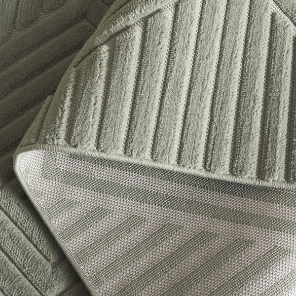 Safavieh Selena Modern Power-loomed Area Rug - Luxurious Turkish Design With Geometric Elegance For Any Room Green Polypropylene Sle684y-9