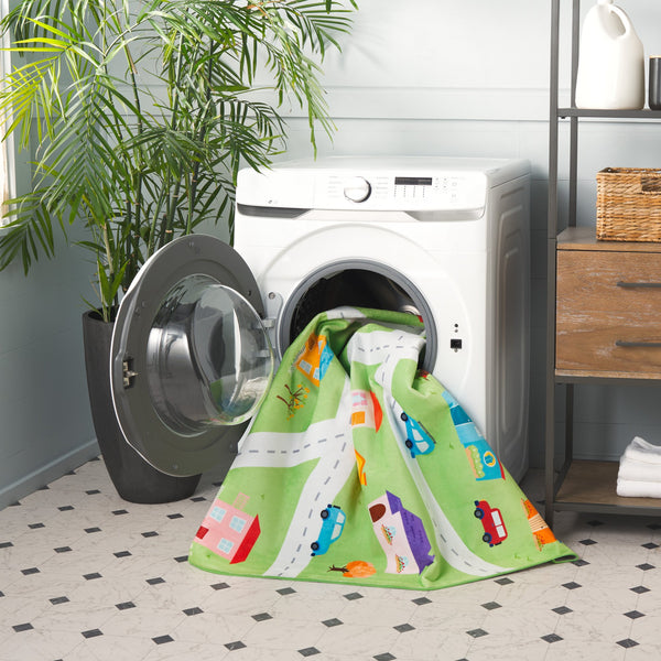 Safavieh Santa Monica Kids Playful Area Rug With Town Motif - Cozy, Washable, And Slip-resistant Design Light Green Polyester Smk100y-8