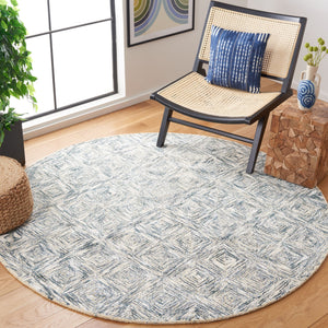 Safavieh Soho Luxurious Area Rug - Elegant Viscose, Wool, And Cotton Blend For Chic Home Décor Solutions Ivory ,Green 50% Viscose,30% Wool,20% Cotton Soh125y-6sq