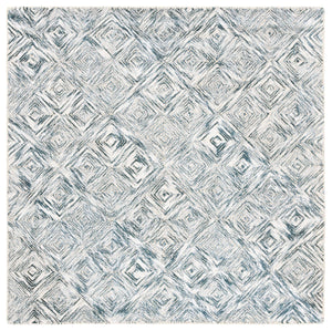 Safavieh Soho Luxurious Area Rug - Elegant Viscose, Wool, And Cotton Blend For Chic Home Décor Solutions Ivory ,Green 50% Viscose,30% Wool,20% Cotton Soh125y-6sq