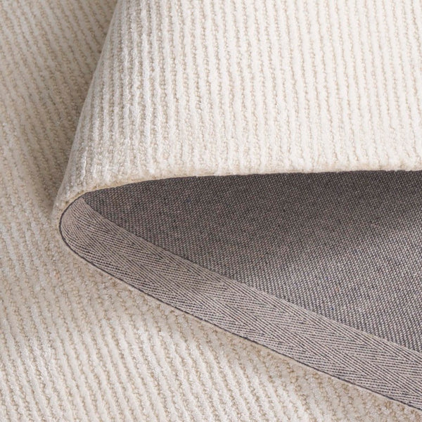 Safavieh Soho Hand Tufted Viscose Wool Ivory Area Rug Plush Minimalist Living Room Accent SOH178A-6